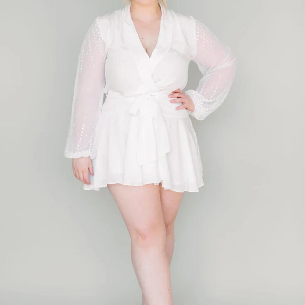 Alanna Robe - Picture 8 of 9